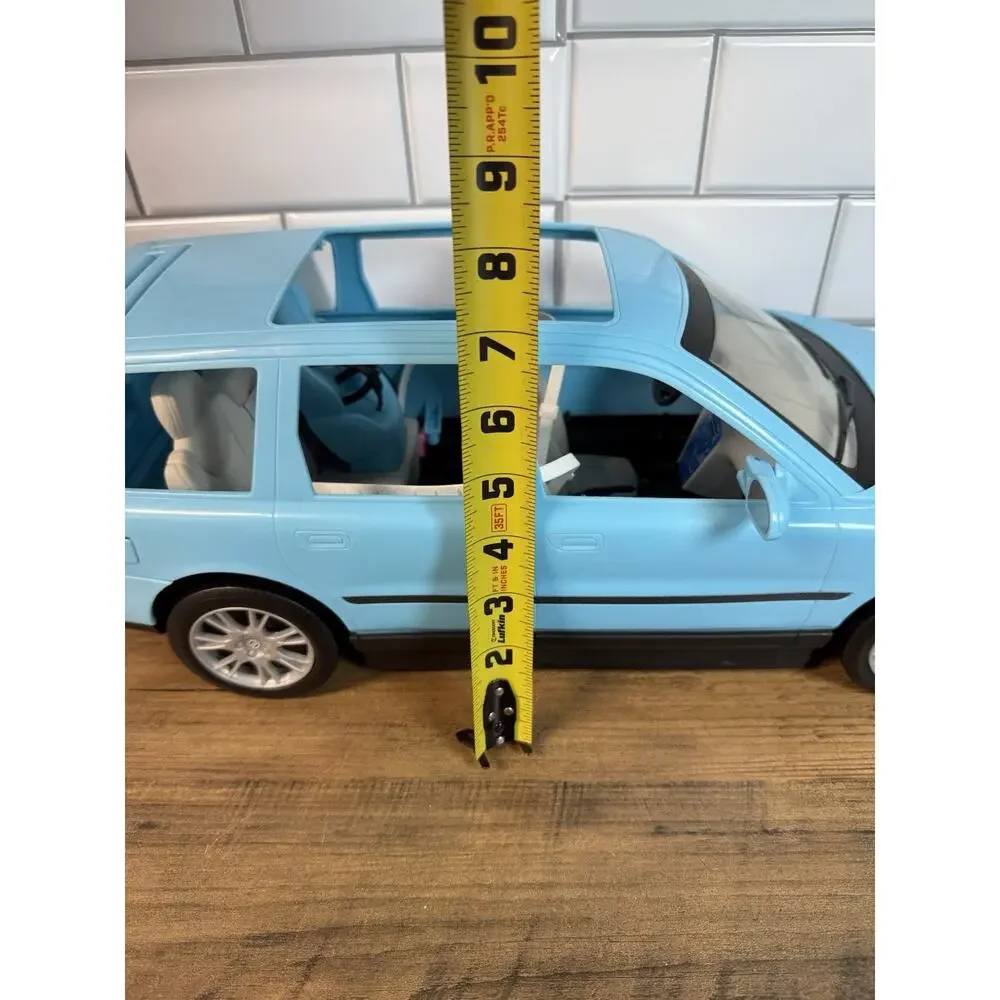 2003 Mattel Barbie Happy Family Blue Volvo Station Wagon-Vintage